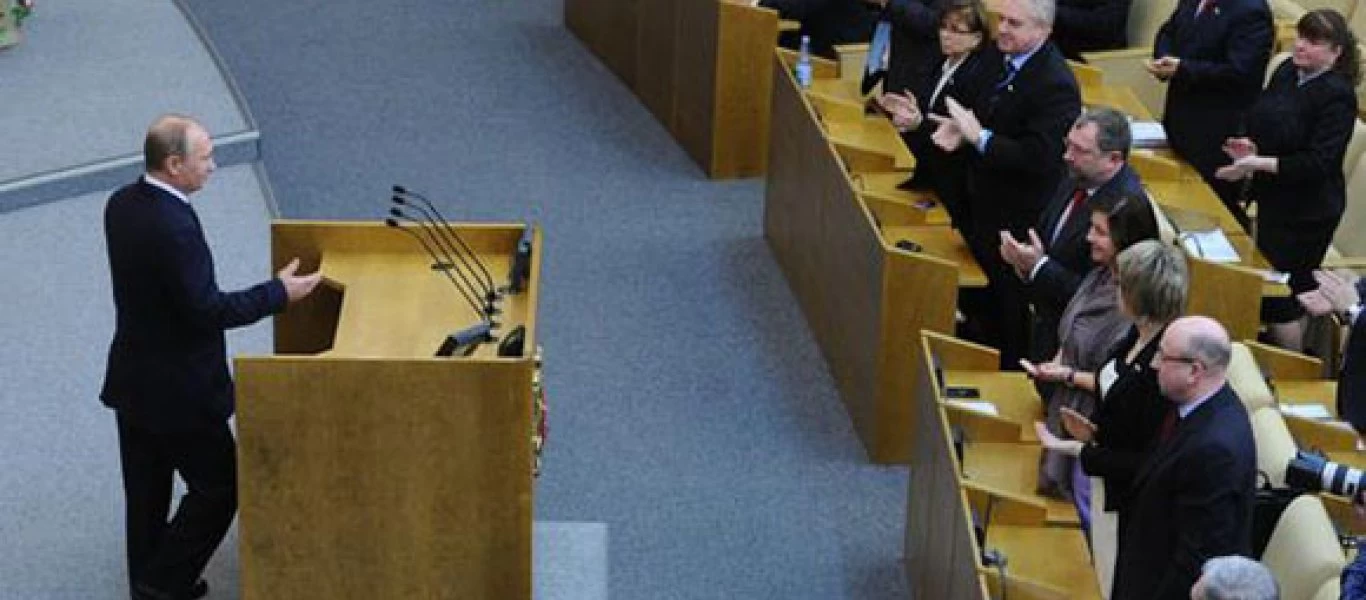  Πούτιν: Υπέγραψε το νόμο που του δίνει το δικαίωμα να διεκδικήσει δύο ακόμη προεδρικές θητείες